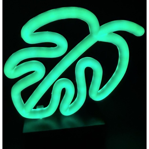 LED NEON LIGHT GREEN LEAF BATTERY OPERATED. - Picture 1 of 7